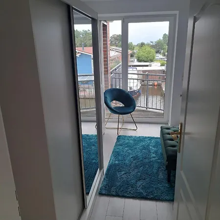 Apartment Penthouse *